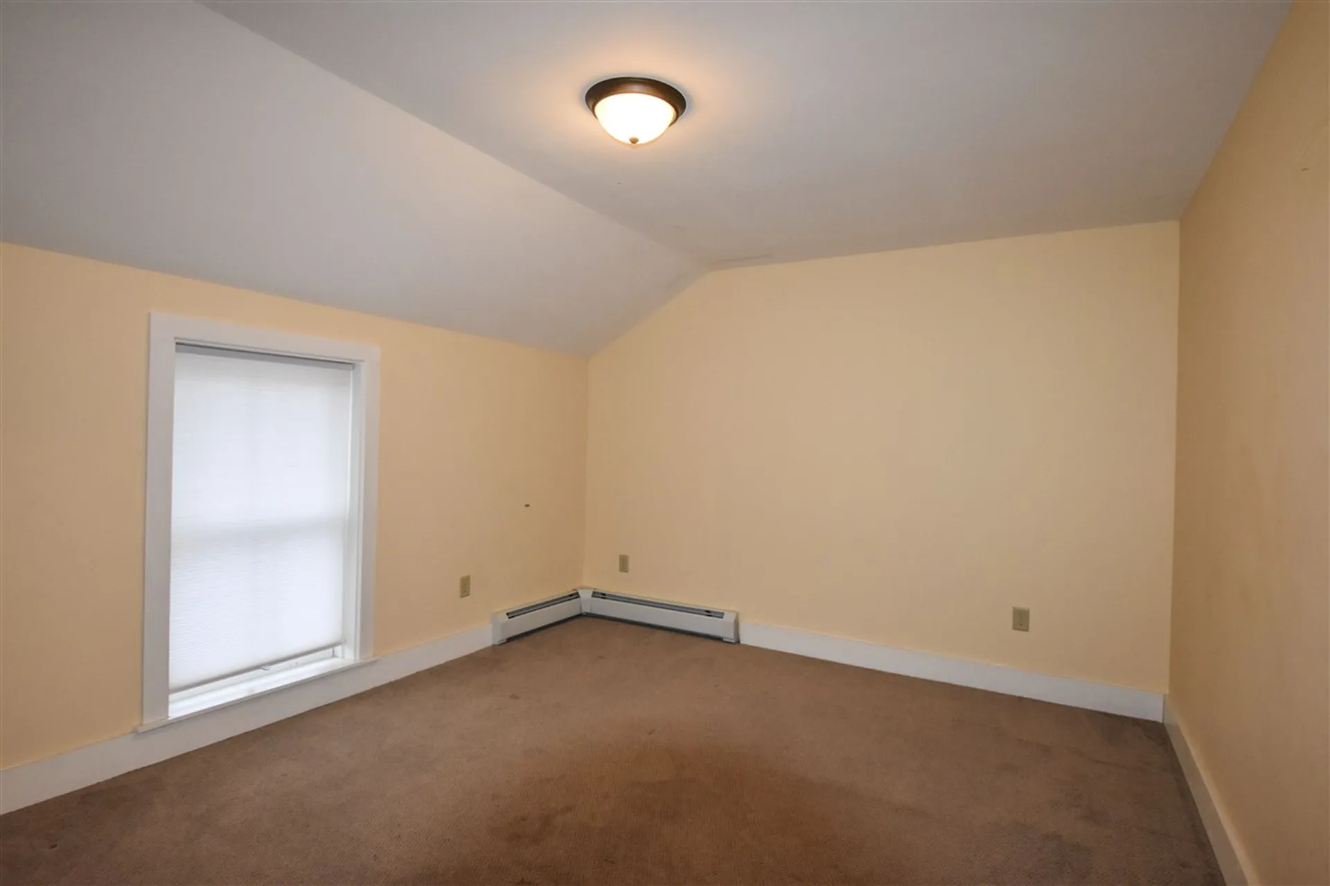 73 School Street Vergennes VT 05491