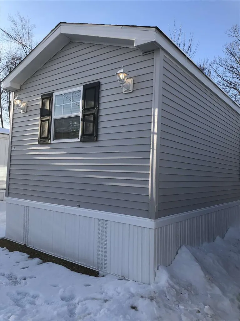 19 Brookwood Drive Salem NH 03079