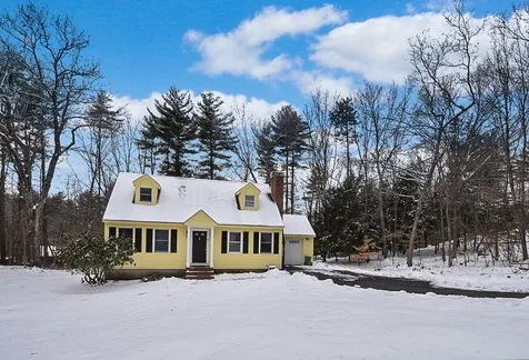 6 Ffrost Drive Durham NH 03824
