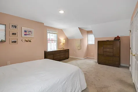 6 Ffrost Drive Durham NH 03824