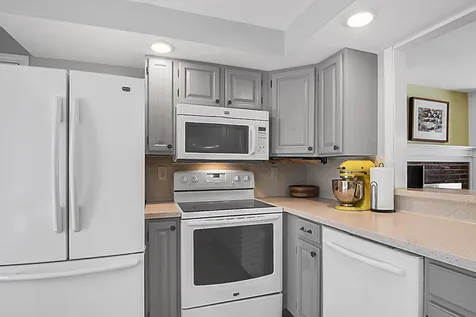 6 Ffrost Drive Durham NH 03824