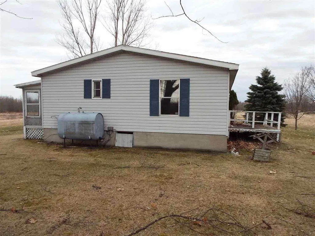 2773 Lakeview Drive North Hero VT 05474