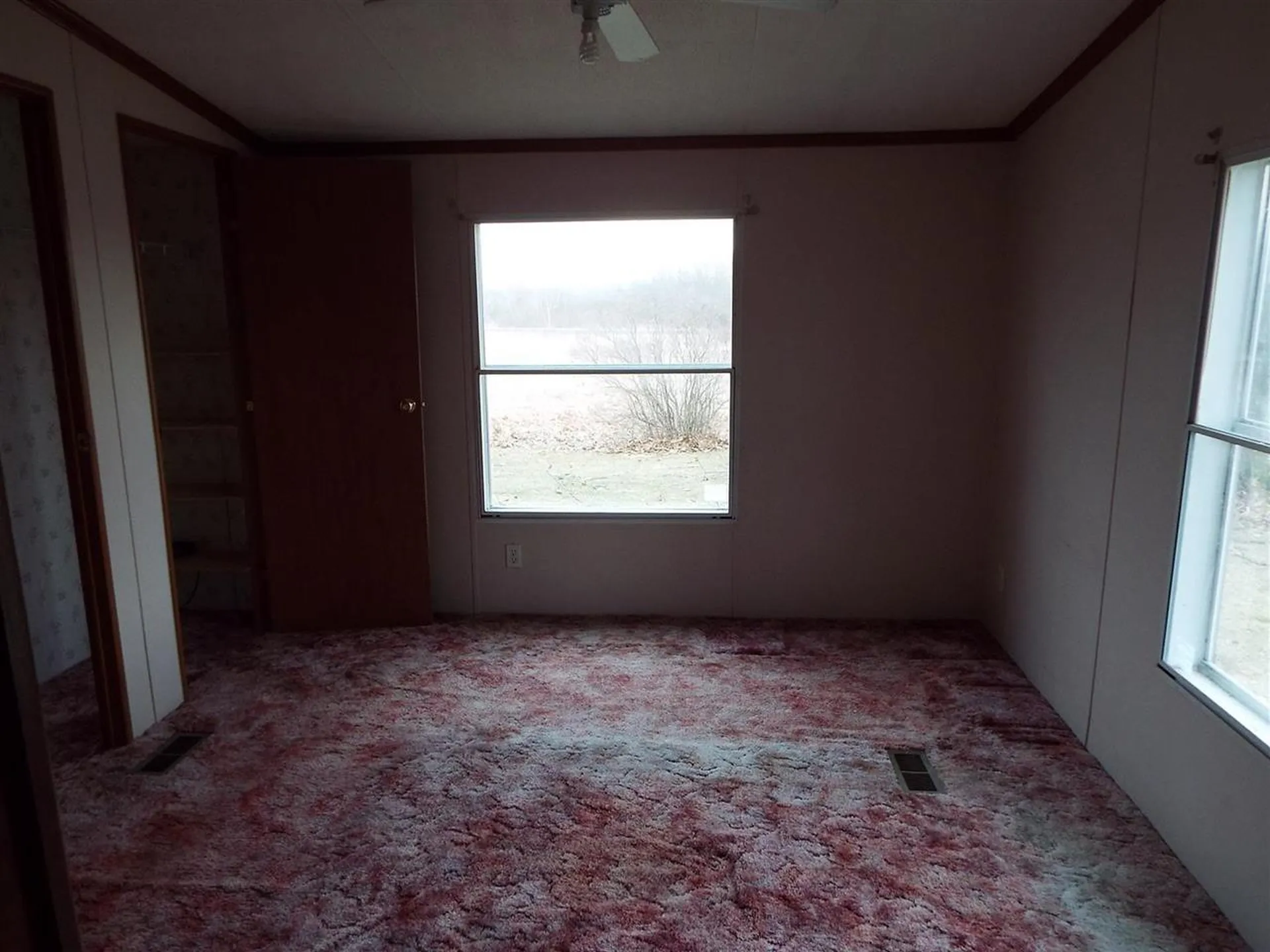 2773 Lakeview Drive North Hero VT 05474