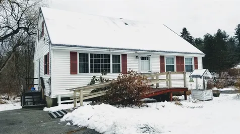 18 Curtis Lane Bedford NH 03110