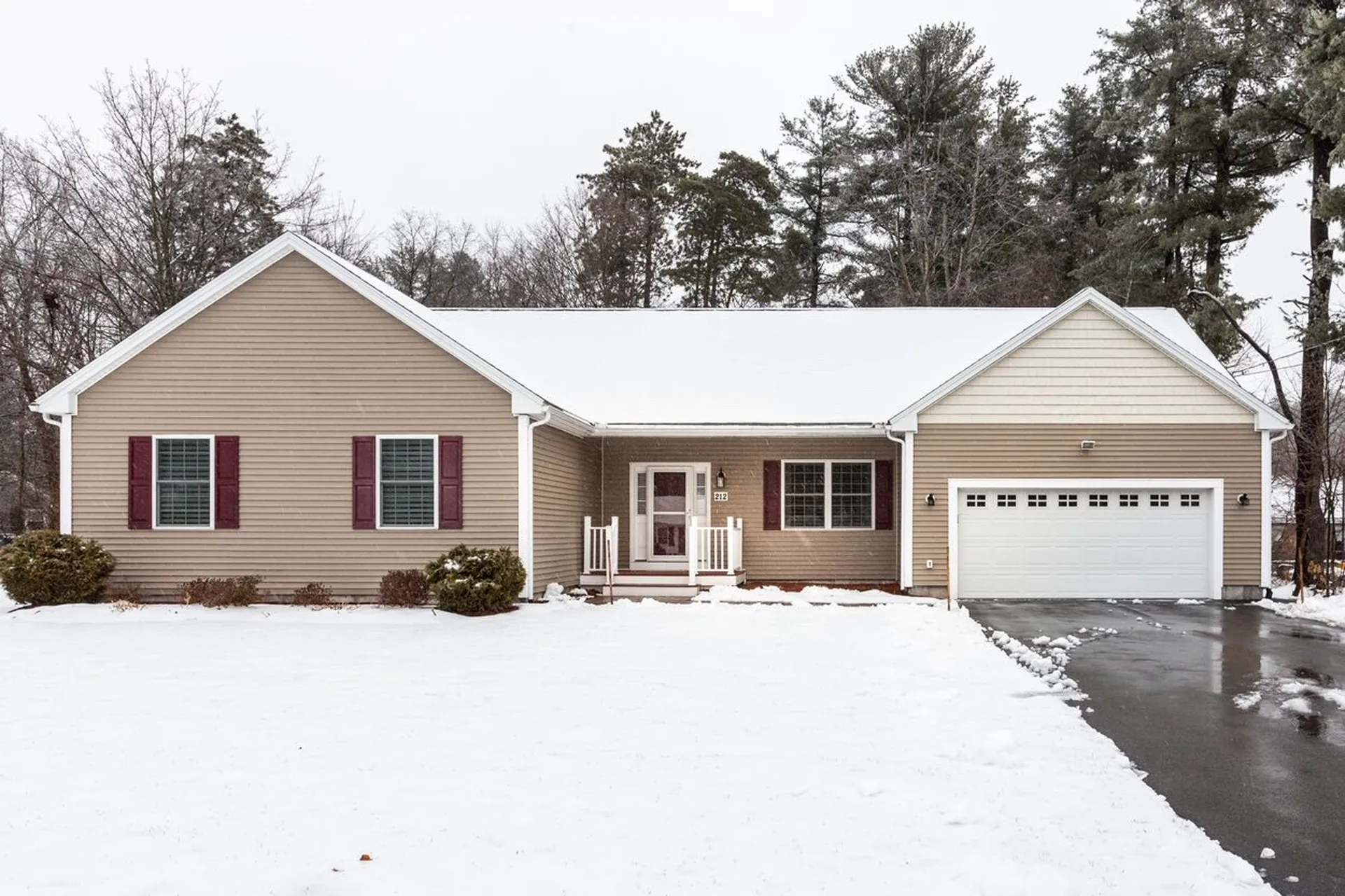 212 East Dunstable Road Nashua NH 03062