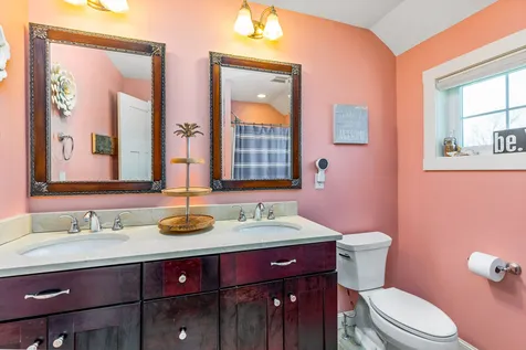4 Cushman Way Greenland NH 03840