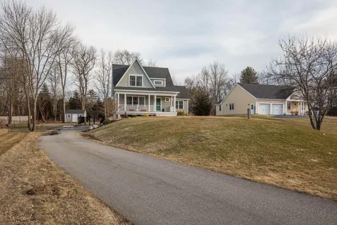 4 Cushman Way Greenland NH 03840