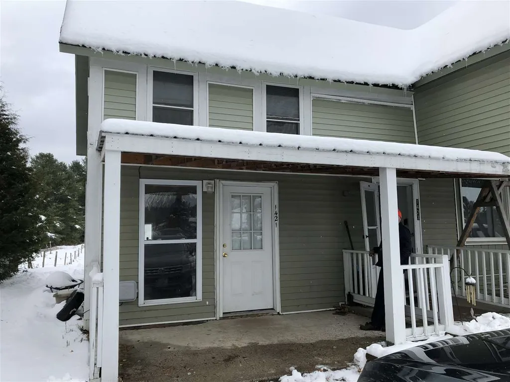 1421 Old Stonehouse Road Brownington VT 05860