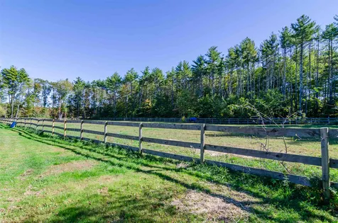 75 Exeter Road Epping NH 03042