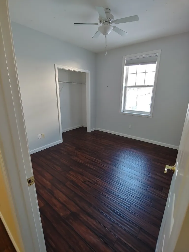 63 Pearl Street Essex VT 05452