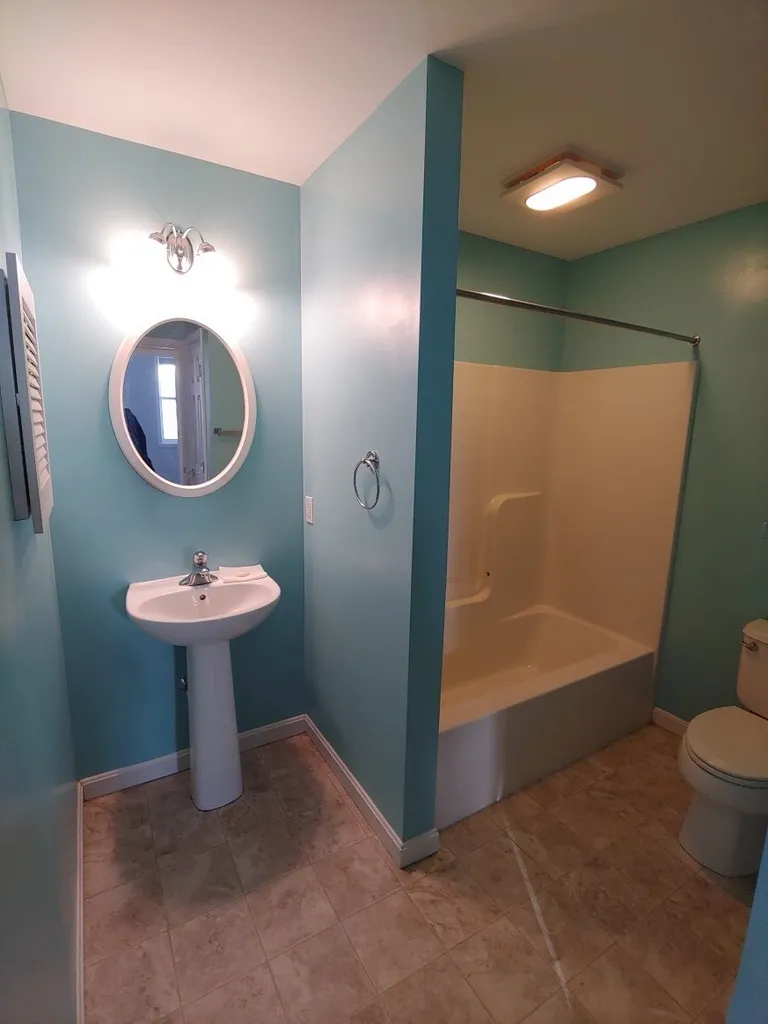 63 Pearl Street Essex VT 05452