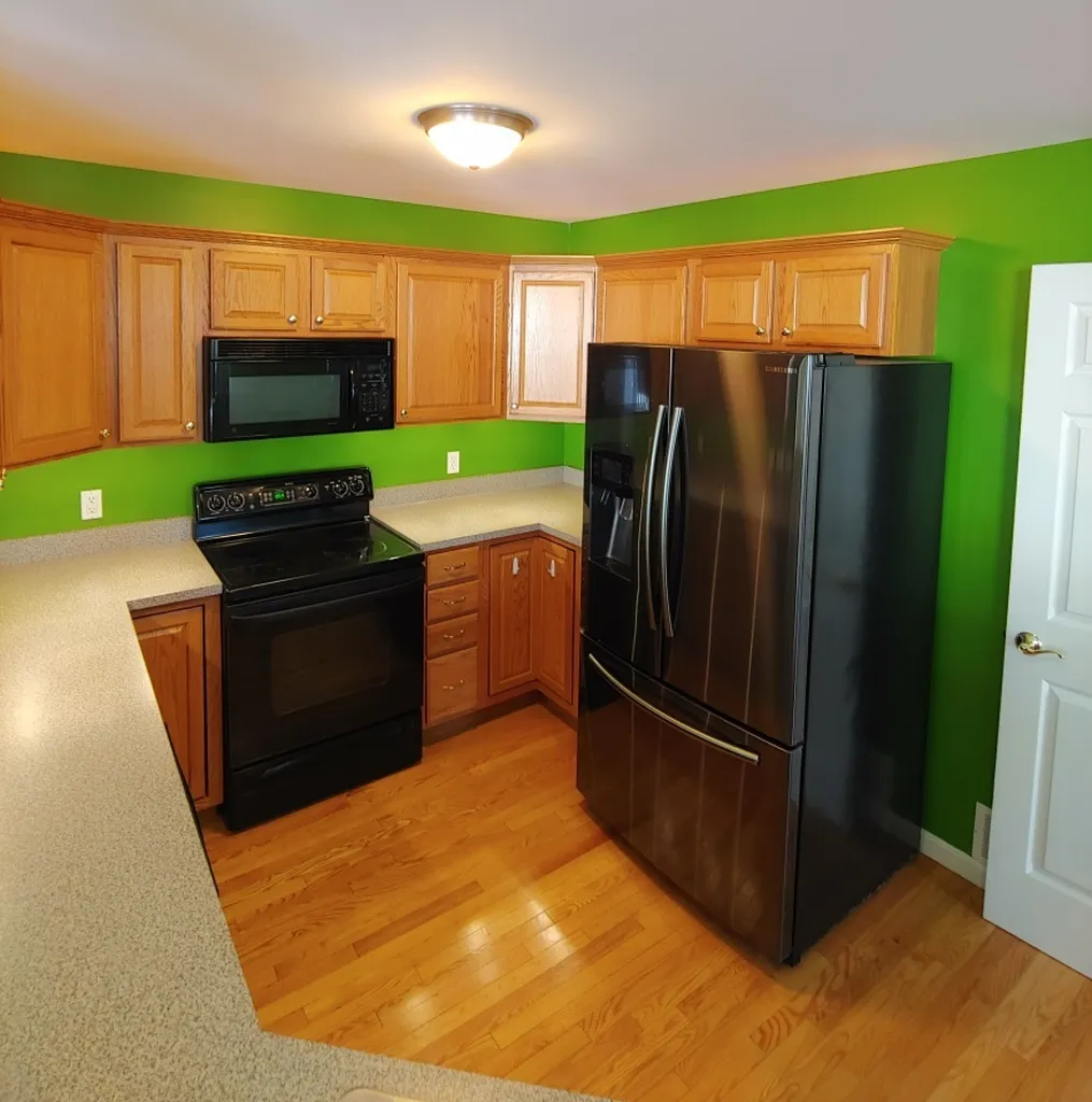 63 Pearl Street Essex VT 05452