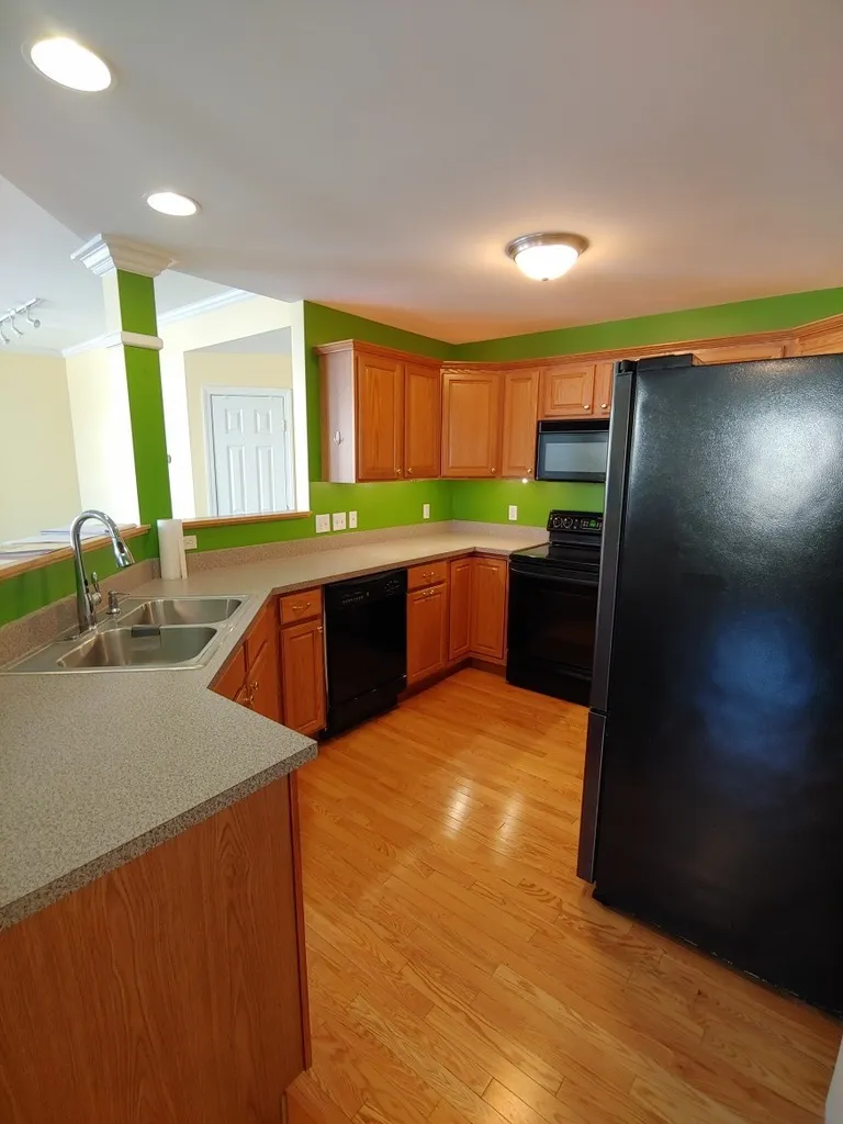 63 Pearl Street Essex VT 05452