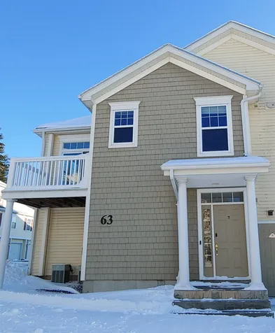 63 Pearl Street Essex VT 05452