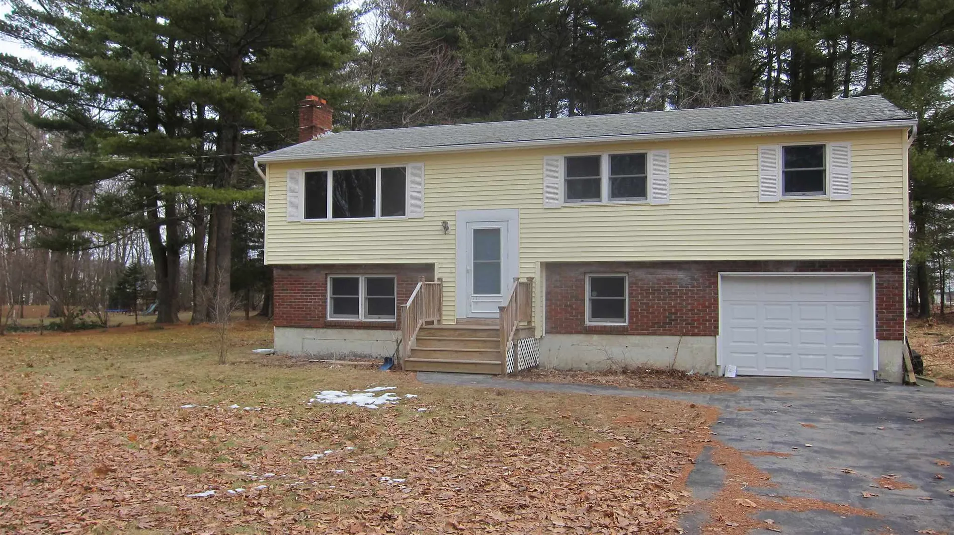 22 Frost Road Derry NH 03038