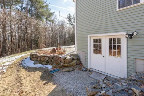 4 Mccarron Road Deerfield NH 03037