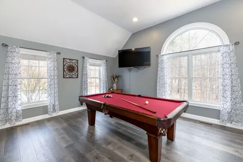 4 Mccarron Road Deerfield NH 03037