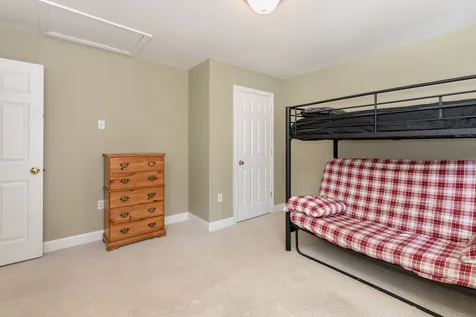 4 Mccarron Road Deerfield NH 03037