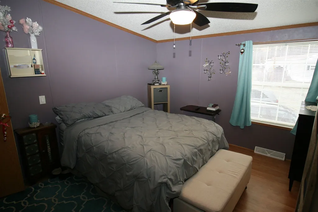 11 Darlene Lane Litchfield NH 03052-0000