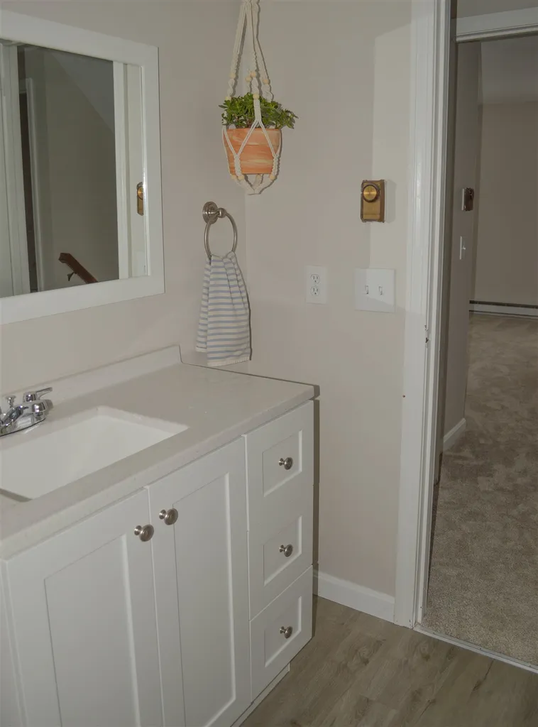 36 Evans Circle Keene NH 03431