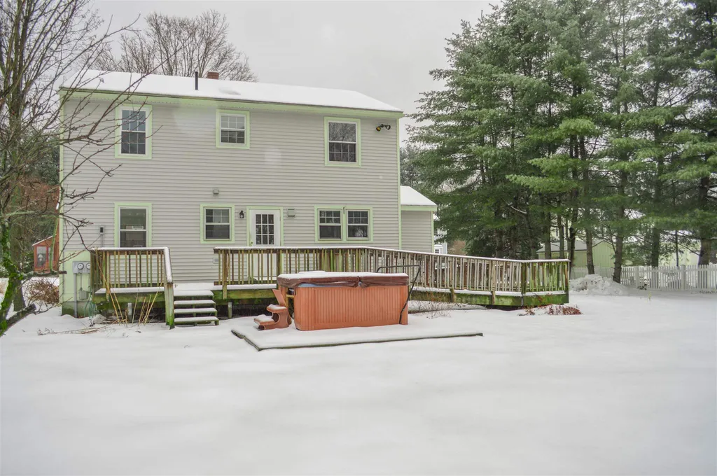 36 Evans Circle Keene NH 03431