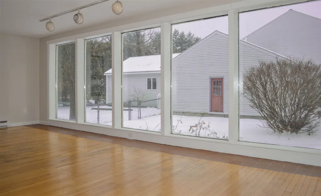 36 Evans Circle Keene NH 03431
