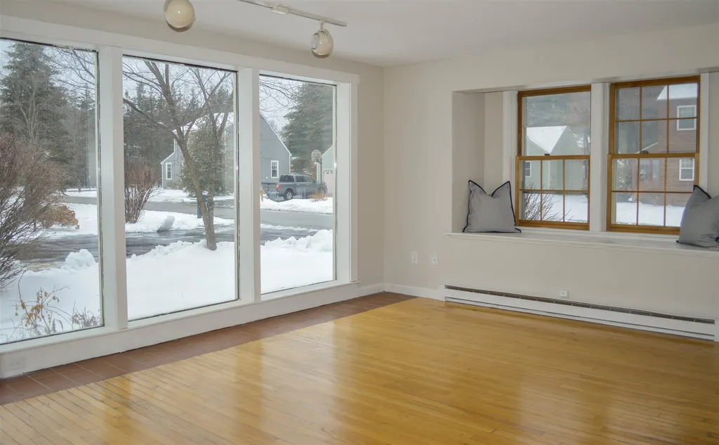 36 Evans Circle Keene NH 03431