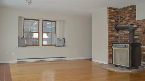 36 Evans Circle Keene NH 03431