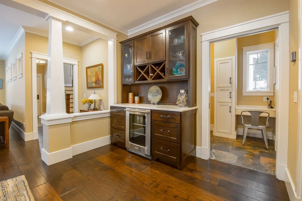 162 Autumn Hill Lane Shelburne VT 05482