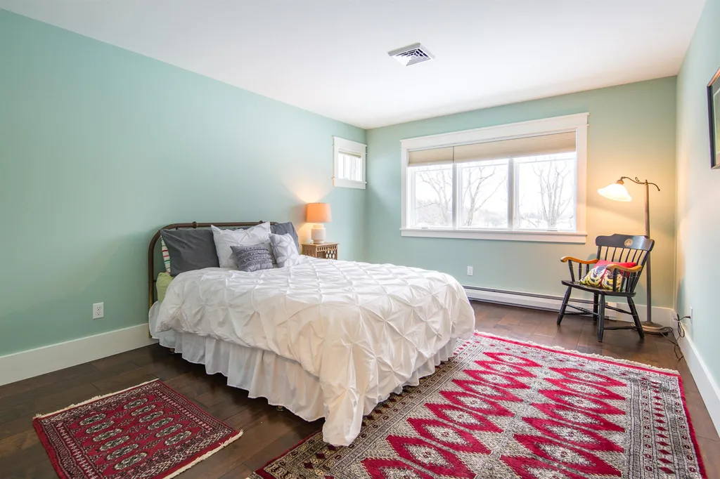 162 Autumn Hill Lane Shelburne VT 05482