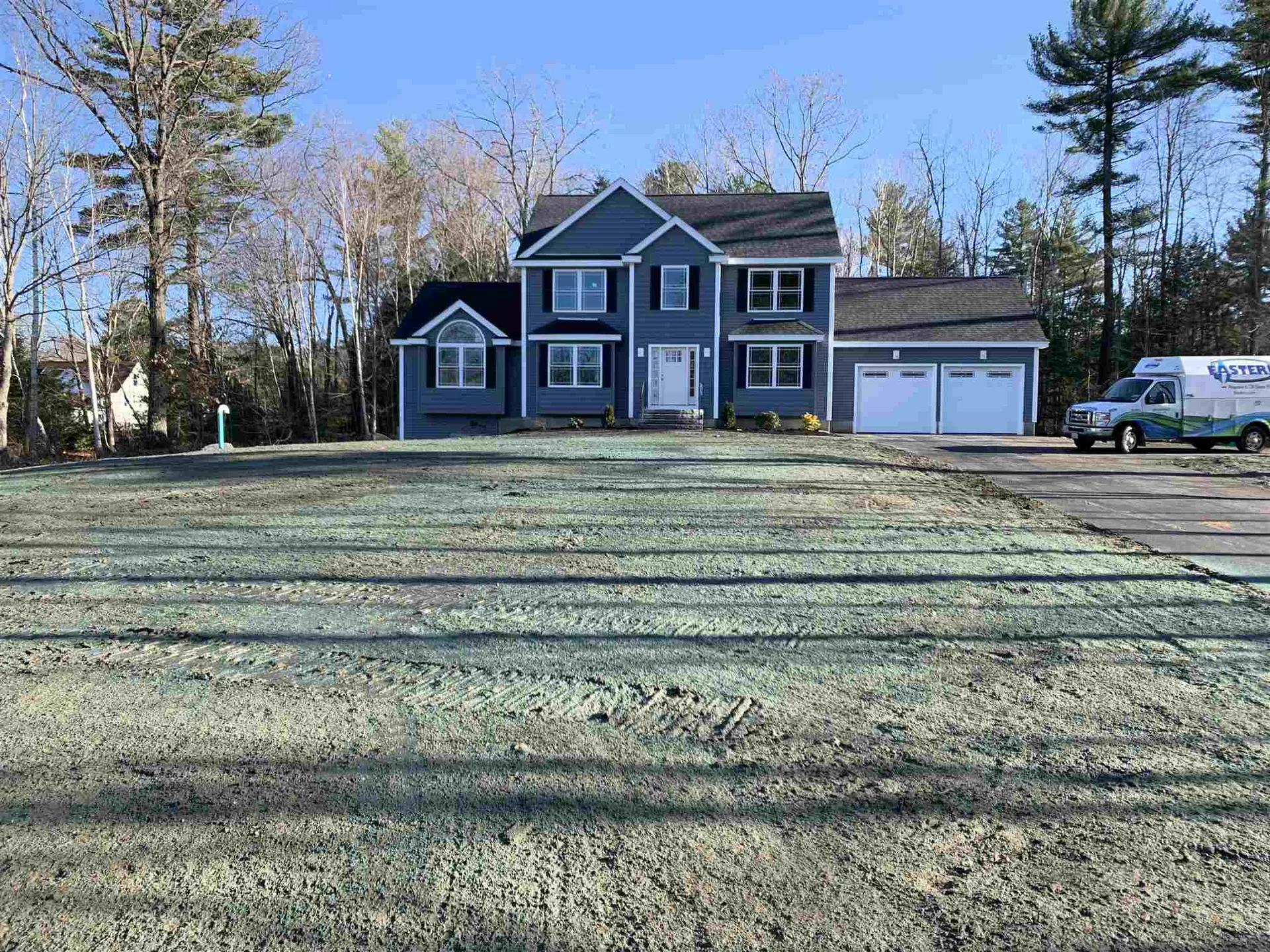 17 Pinetree Road Auburn NH 03032