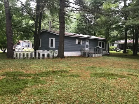 21 Hemlock Drive Tamworth NH 03886-4514
