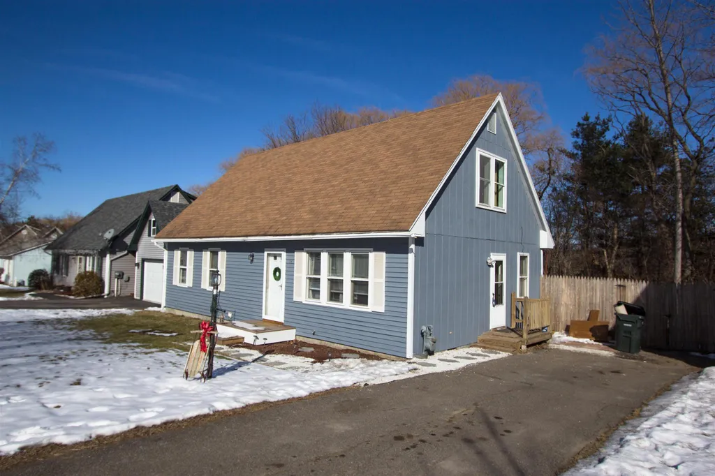36 Lori Lane Burlington VT 05408