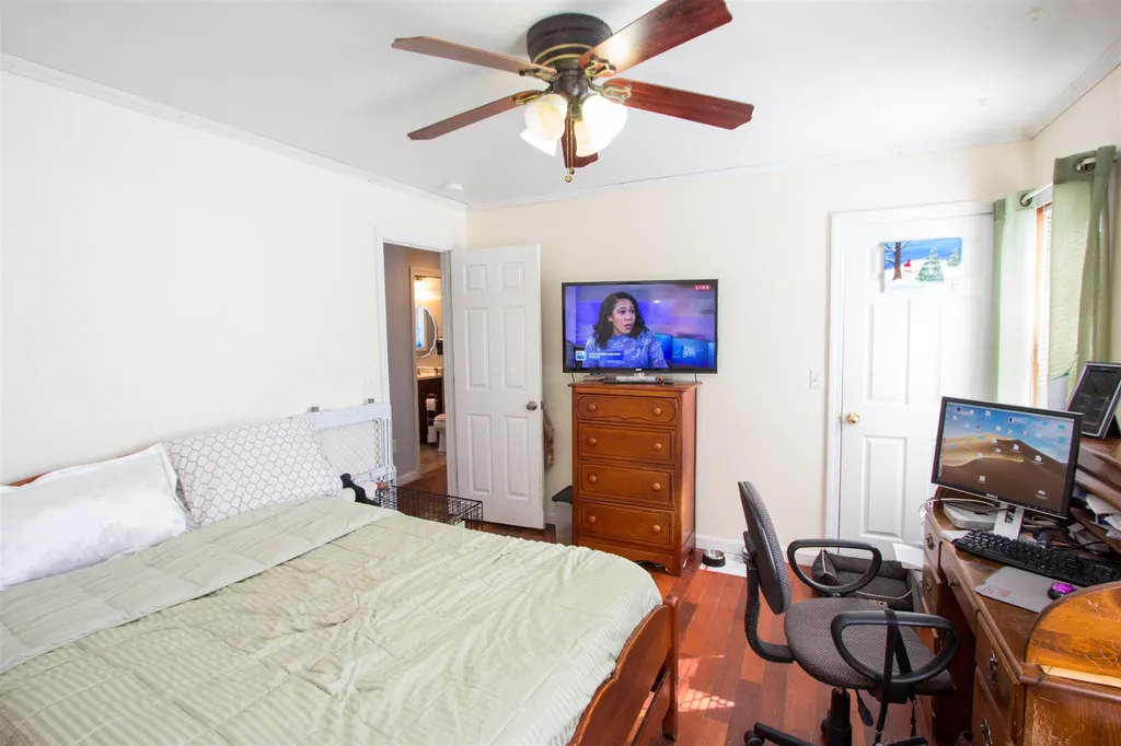 36 Lori Lane Burlington VT 05408