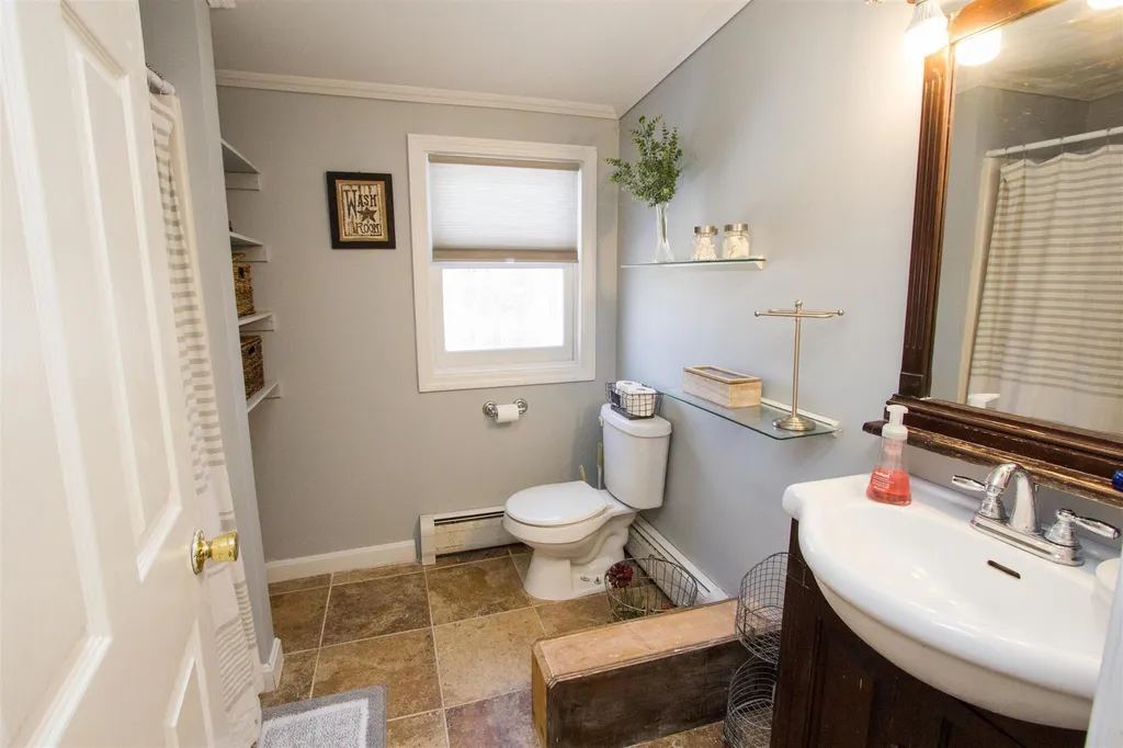 36 Lori Lane Burlington VT 05408