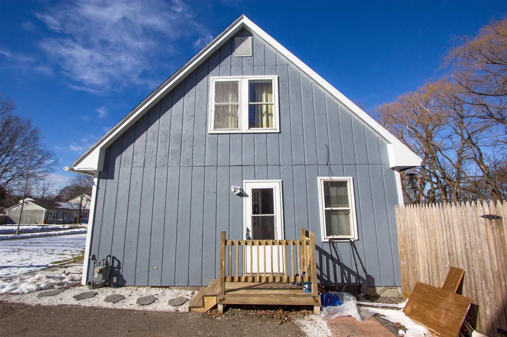 36 Lori Lane Burlington VT 05408