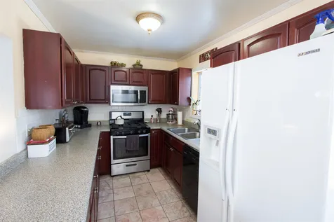 36 Lori Lane Burlington VT 05408