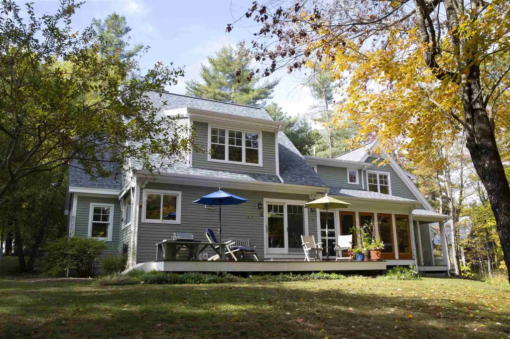 508 Little Sunapee Road New London NH 03257