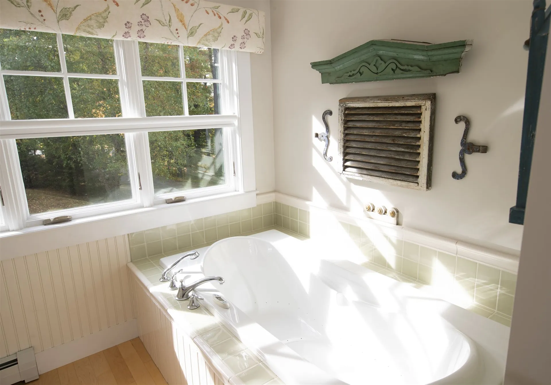 508 Little Sunapee Road New London NH 03257