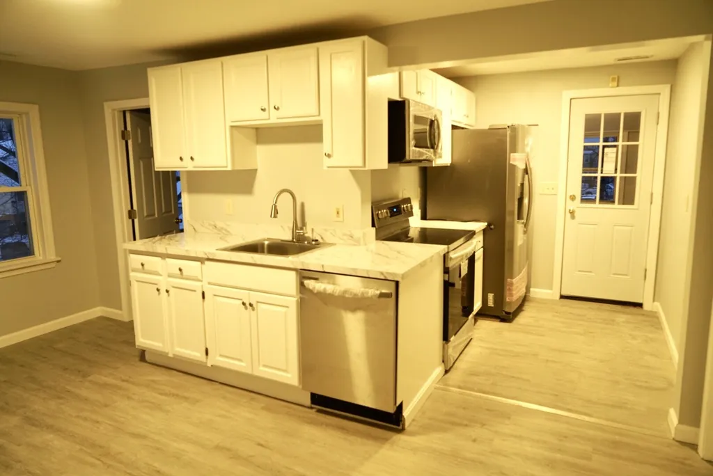 75 Vine Street Nashua NH 03060
