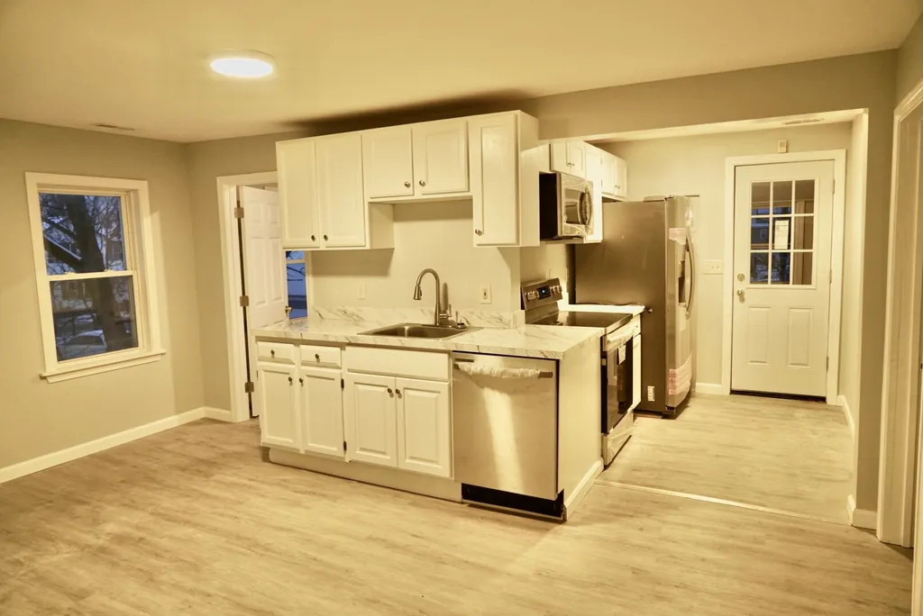 75 Vine Street Nashua NH 03060