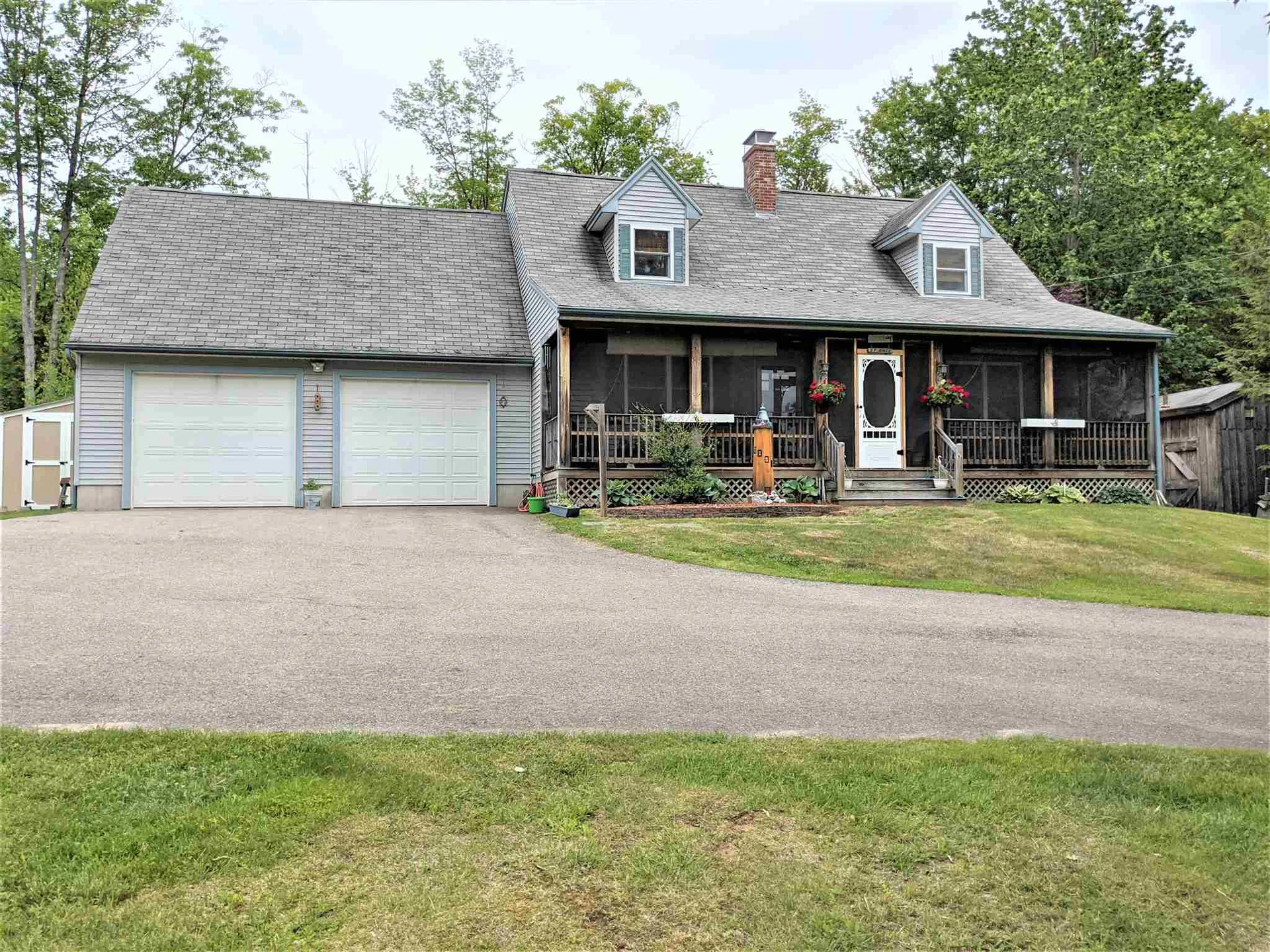 16 Dearborn Road Hill NH 03243