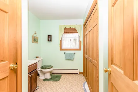 16 Dearborn Road Hill NH 03243