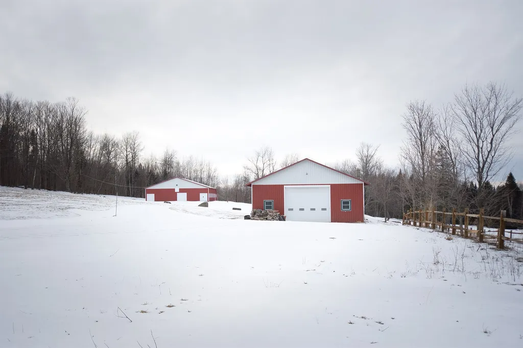 849 Mount Bess Road Charleston VT 05872
