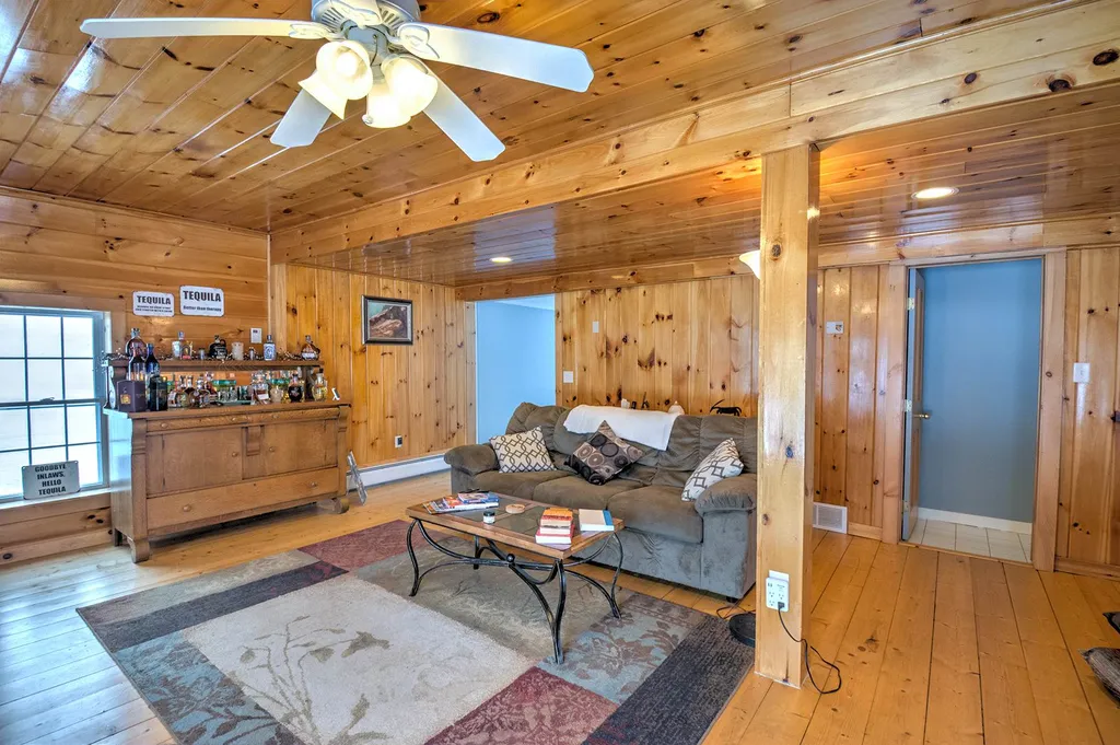 849 Mount Bess Road Charleston VT 05872