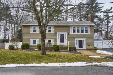 7 Sanborn Drive Nashua NH 03063