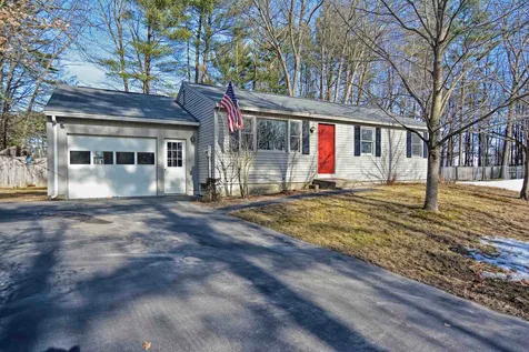 14 Dogwood Terrace Concord NH 03303