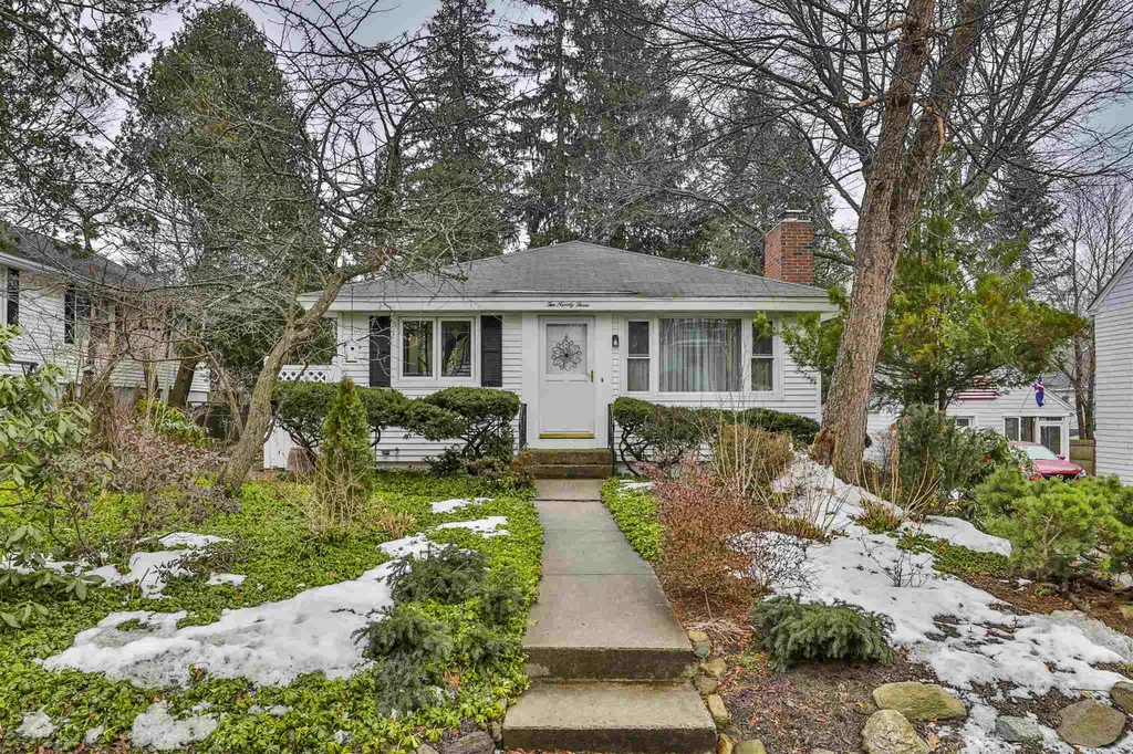 293 Harrison Street Manchester NH 03104