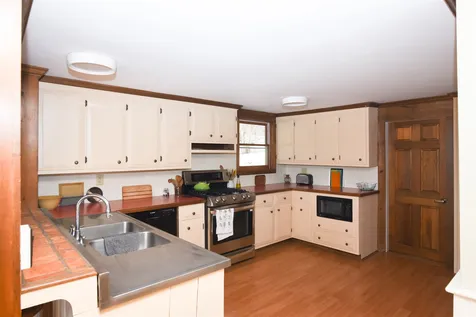 1194 Tucker Mountain Road Newbury VT 05051