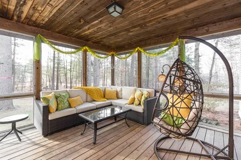 24 Surrey Lane Durham NH 03824